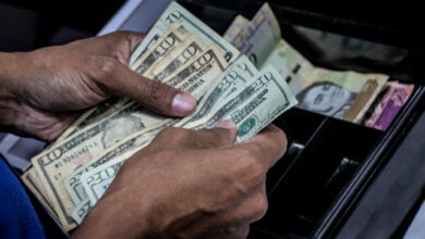bolivar dolar