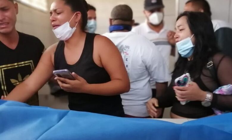familiares de los ahogados