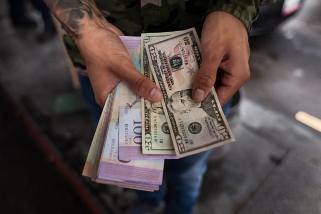 bolivar dolar