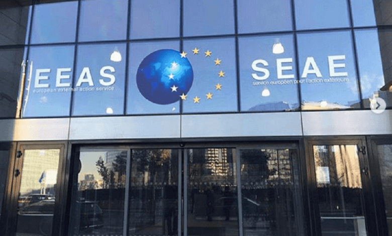 Funcionarios de la UE se reúnen con delegación de Maduro "a petición suya"