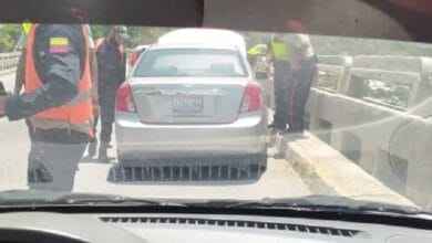 Un hombre se lanza al vacío desde uno de los puentes de la Cota Mil