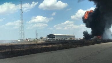 explosion tuberia petrolera