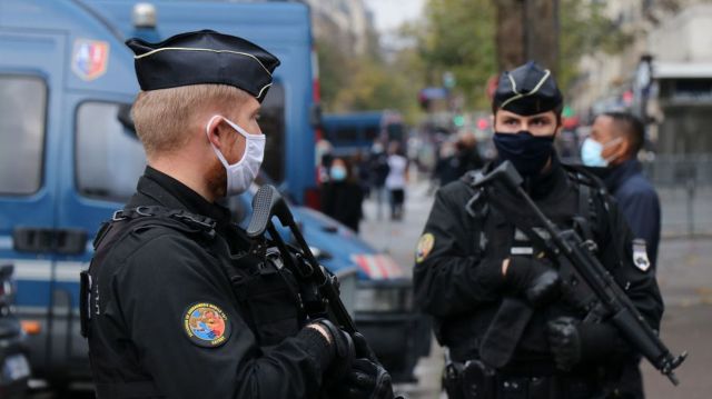 policia francia