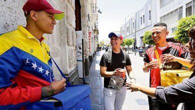 venezolanos en peru
