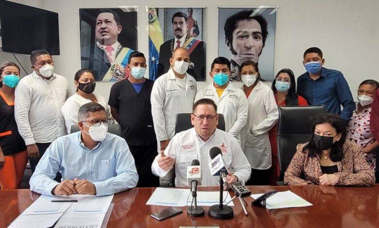 denuncia a Rosales