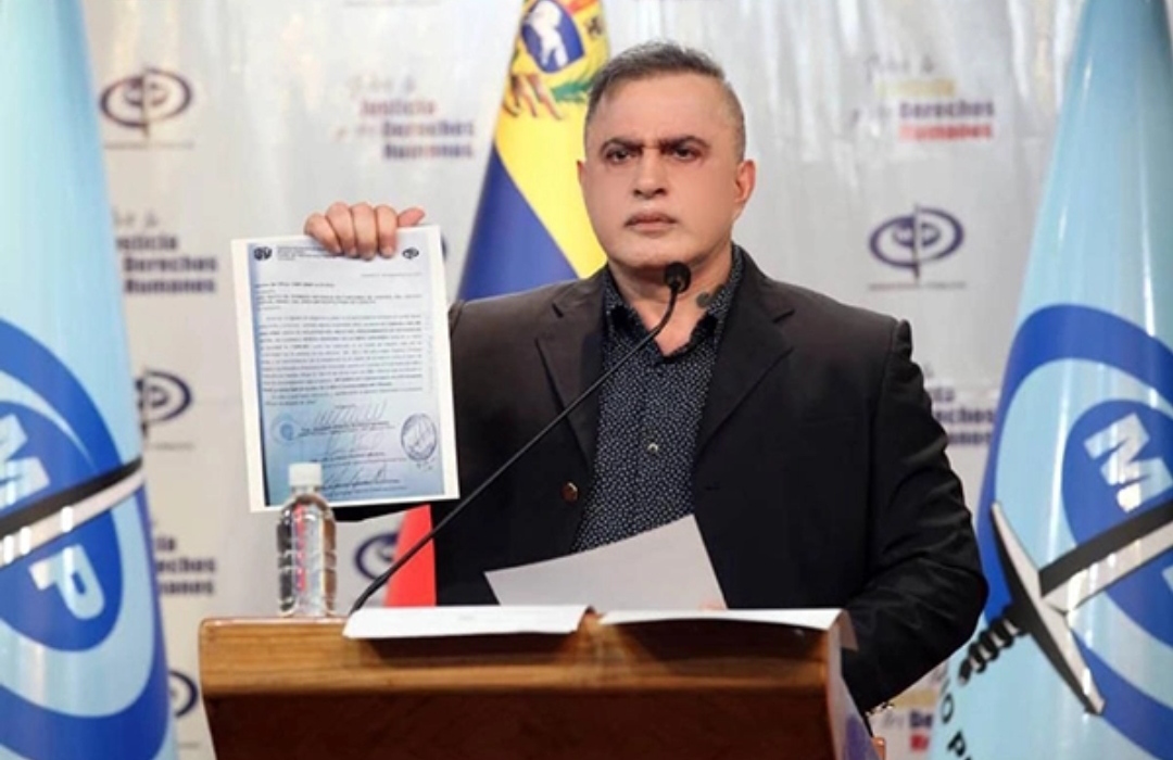 Saab Rafael Saab exigió la entrega de Rafael Ramírez, Nervis Villalobos y Rafael ...
